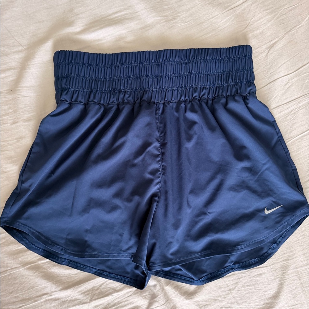 NWT Nike Women's Ultra High Waist Shorts